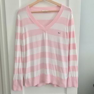Vineyard vines sweater